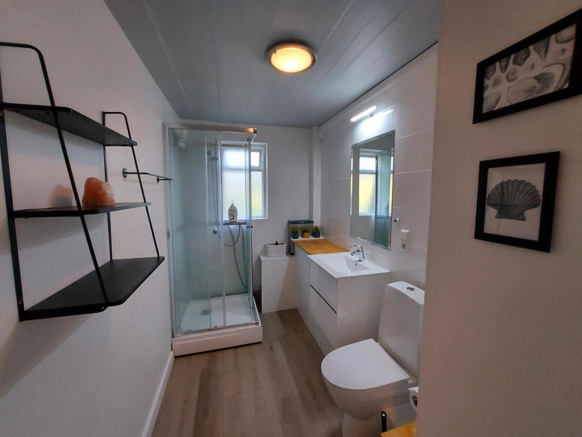 B&B Rooms Husavik 1 Eksteriør billede